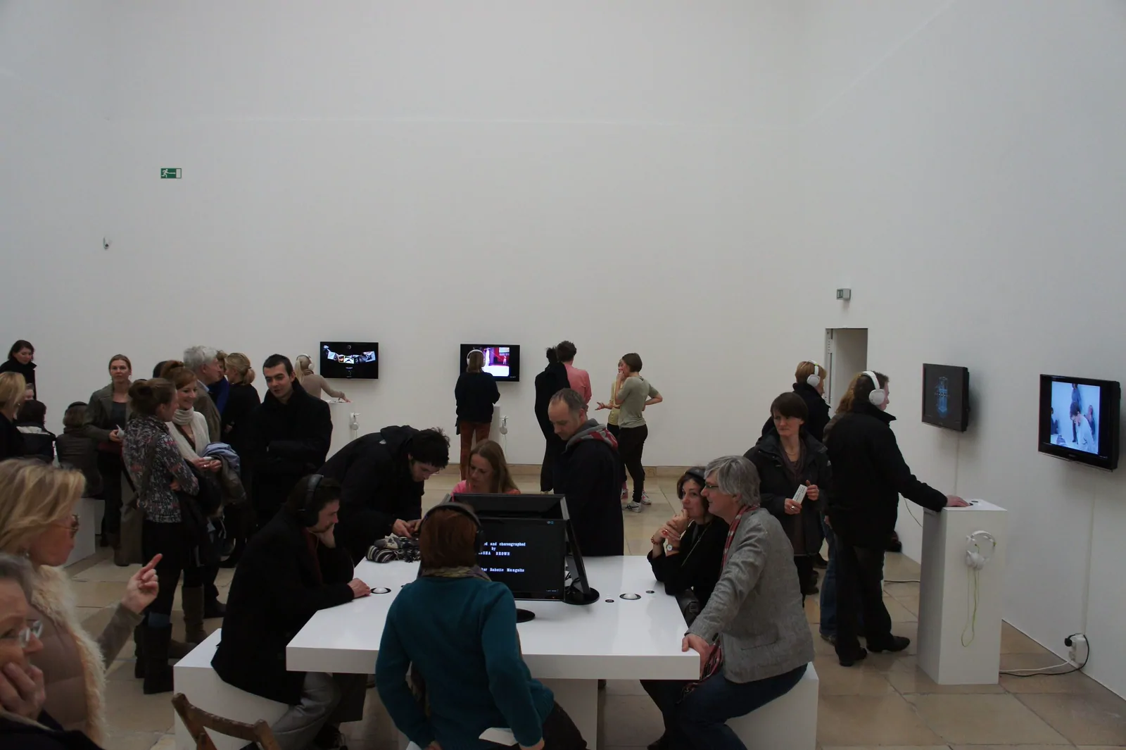 Move Exhibition - Media Koisks (2 of 6)